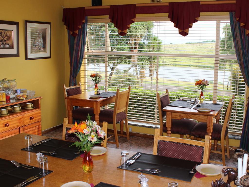 Waterfront Guest House Carolina Extérieur photo
